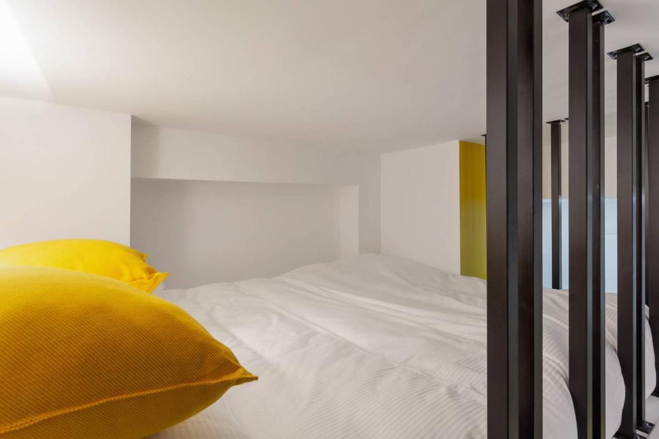 Chic Saint-Germain-Des-Pres Studio For 4 - Prime Location Paris Bagian luar foto