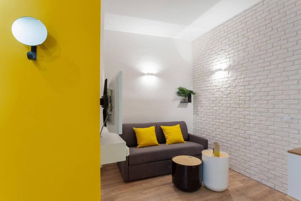 Chic Saint-Germain-Des-Pres Studio For 4 - Prime Location Paris Bagian luar foto