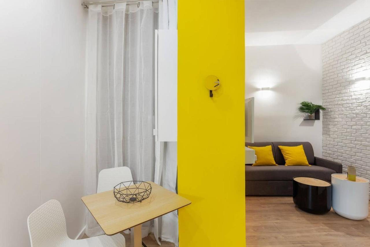 Chic Saint-Germain-Des-Pres Studio For 4 - Prime Location Paris Bagian luar foto